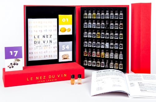 Picture of Le Nez du Vin, The Master kit 54 aromas